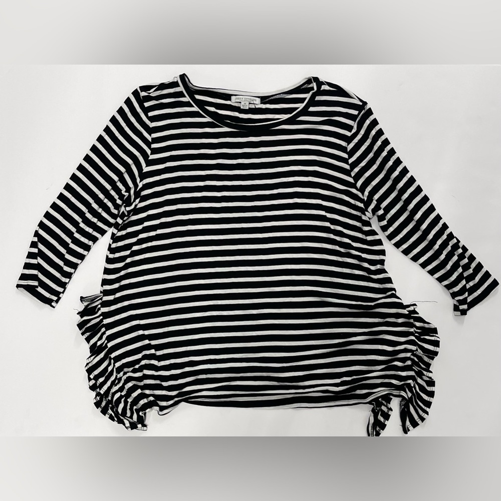 Green Envelope long sleeve Size: 1X